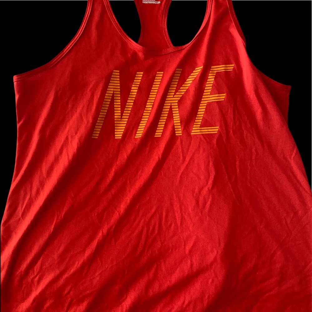2 XL Nike tank tops